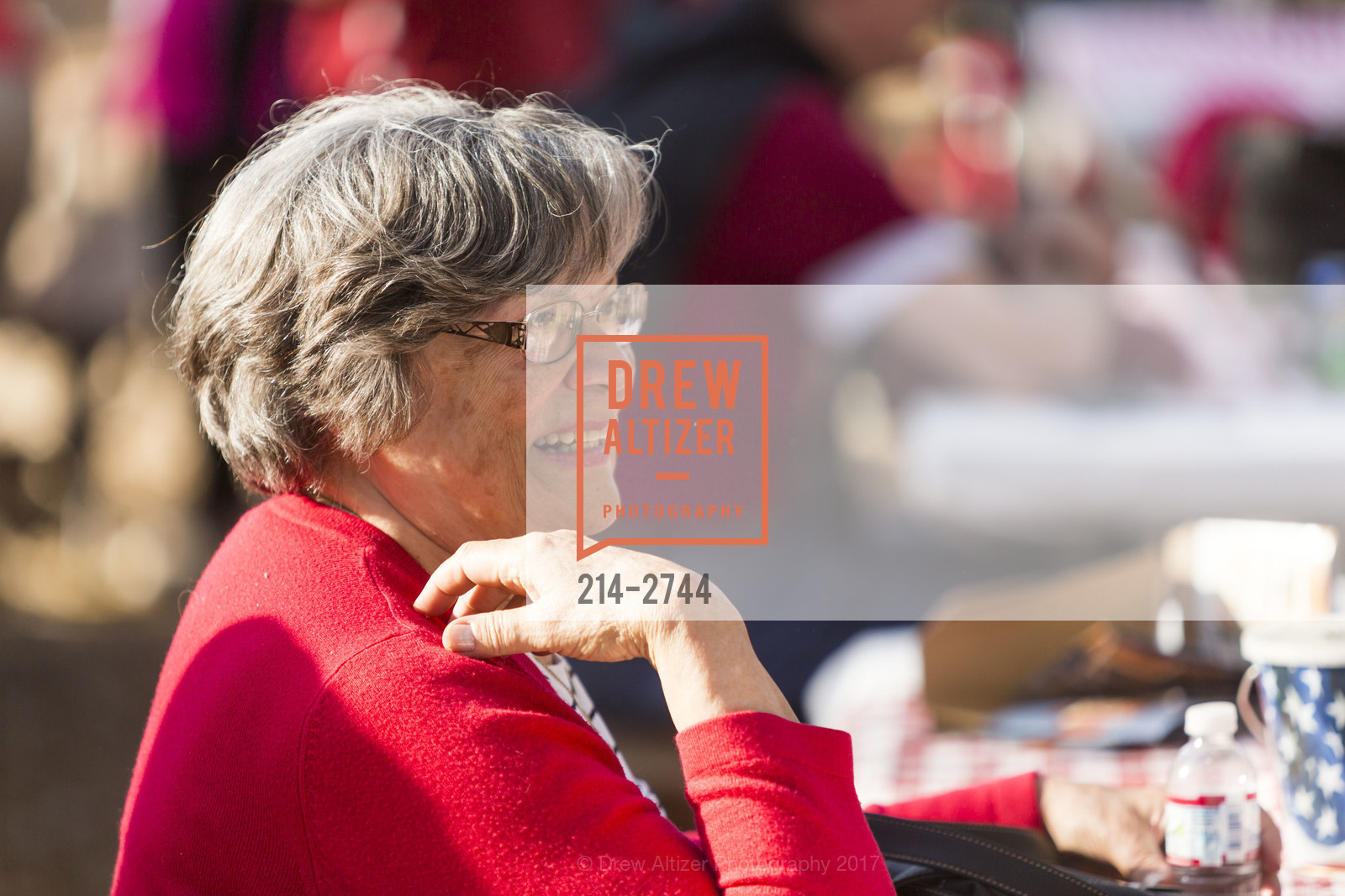 Stanford Re-Union Luau Tailgate party 2017, Lausen Picnic Area at Stanford. (SE corner of Lasuen Ave. and Campus Drive), October 14th, 2017, Photo #214-2744 Photo #214-2744
