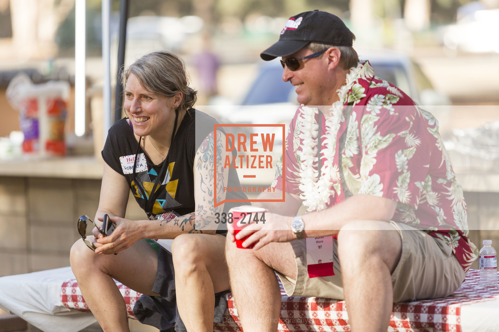 Roberta, Stanford Re-Union Luau Tailgate party 2017, Lausen Picnic Area at Stanford. (SE corner of Lasuen Ave. and Campus Drive), October 14th, 2017, Photo #338-2744 Roberta, Photo #338-2744