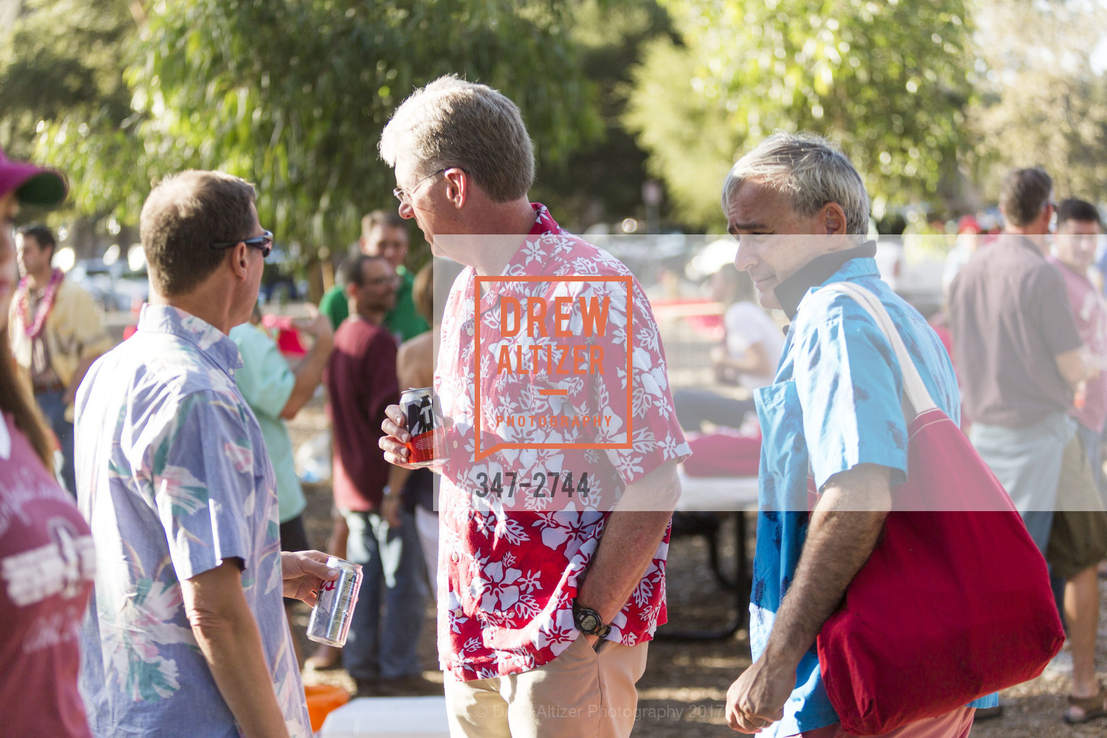 Atmosphere, Stanford Re-Union Luau Tailgate party 2017, Lausen Picnic Area at Stanford. (SE corner of Lasuen Ave. and Campus Drive), October 14th, 2017, Photo #347-2744 Atmosphere, Photo #347-2744