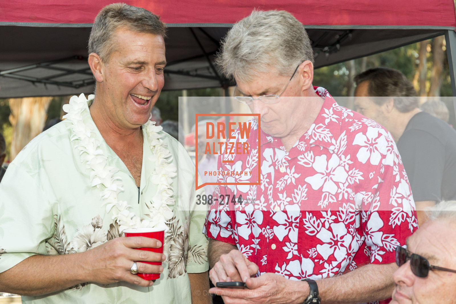 John Paye, Stanford Re-Union Luau Tailgate party 2017, Lausen Picnic Area at Stanford. (SE corner of Lasuen Ave. and Campus Drive), October 14th, 2017, Photo #398-2744 John Paye, Photo #398-2744