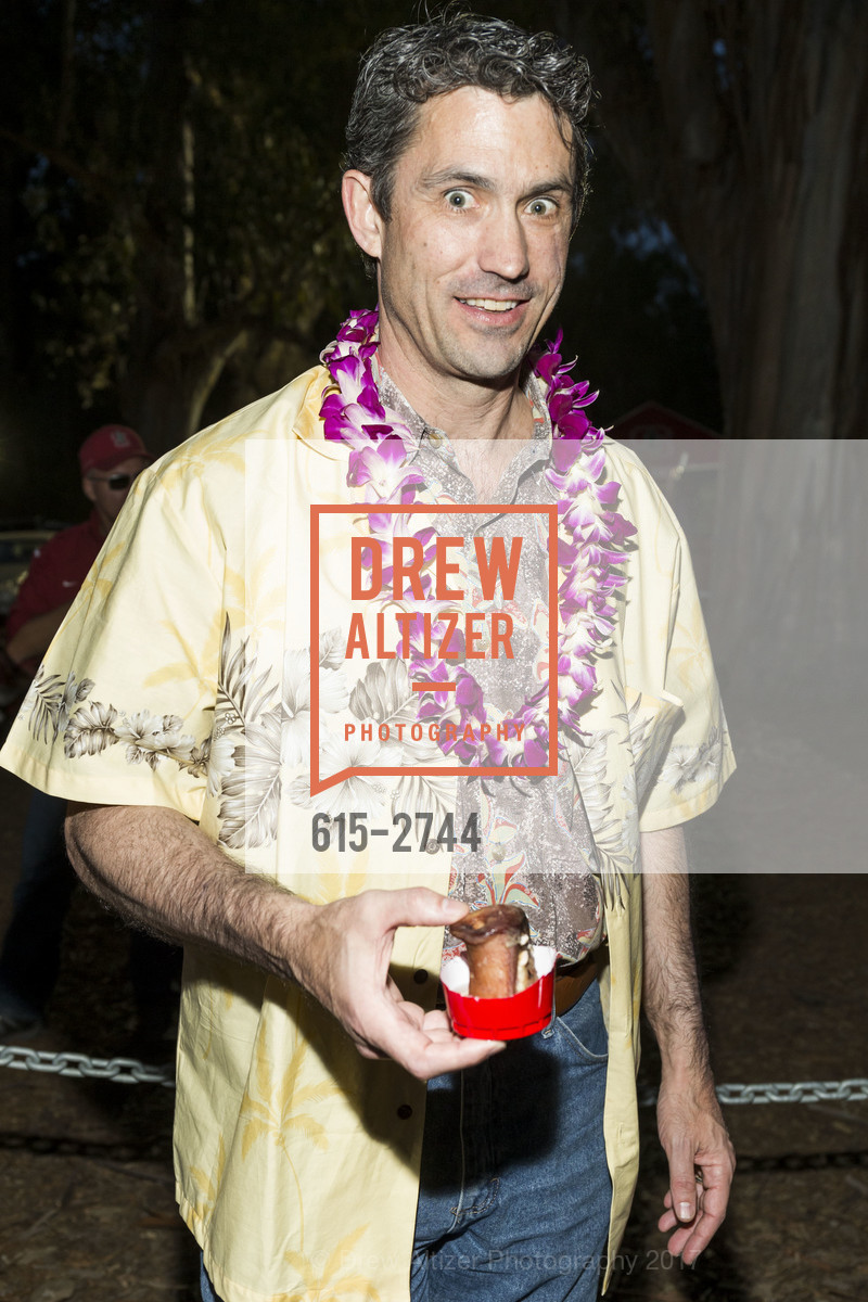 Fred Gallagher, Stanford Re-Union Luau Tailgate party 2017, Lausen Picnic Area at Stanford. (SE corner of Lasuen Ave. and Campus Drive), October 14th, 2017, Photo #615-2744 Fred Gallagher, Photo #615-2744
