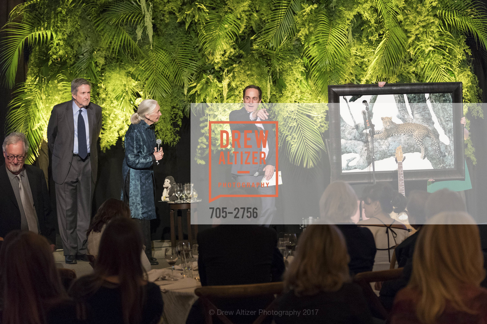 Forrest Sawyer, Jane Goodall, Charlie Knowles, Photo #705-2756