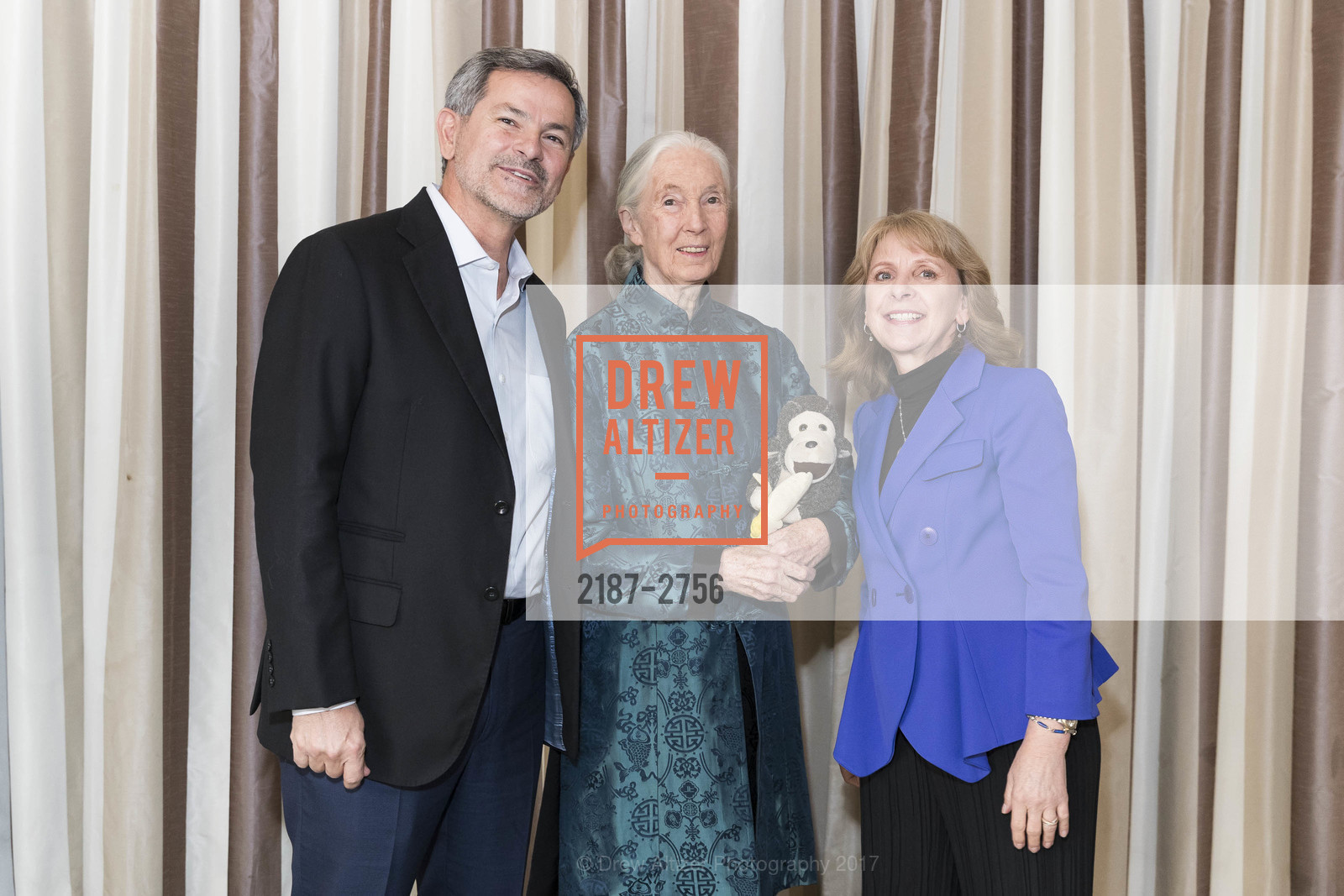 Juan Loaiza, Jane Goodall, Donna Howe, Gombe 2020: Tomorrow & Beyond, The Fairmont Hotel. 950 Mason Street, October 12th, 2017, Photo #2187-2756 Juan Loaiza, Jane Goodall, Donna Howe, Photo #2187-2756
