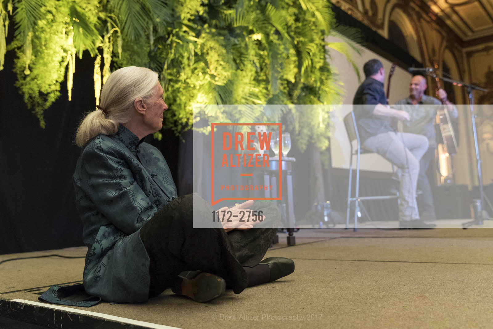 Jane Goodall, Photo #1172-2756