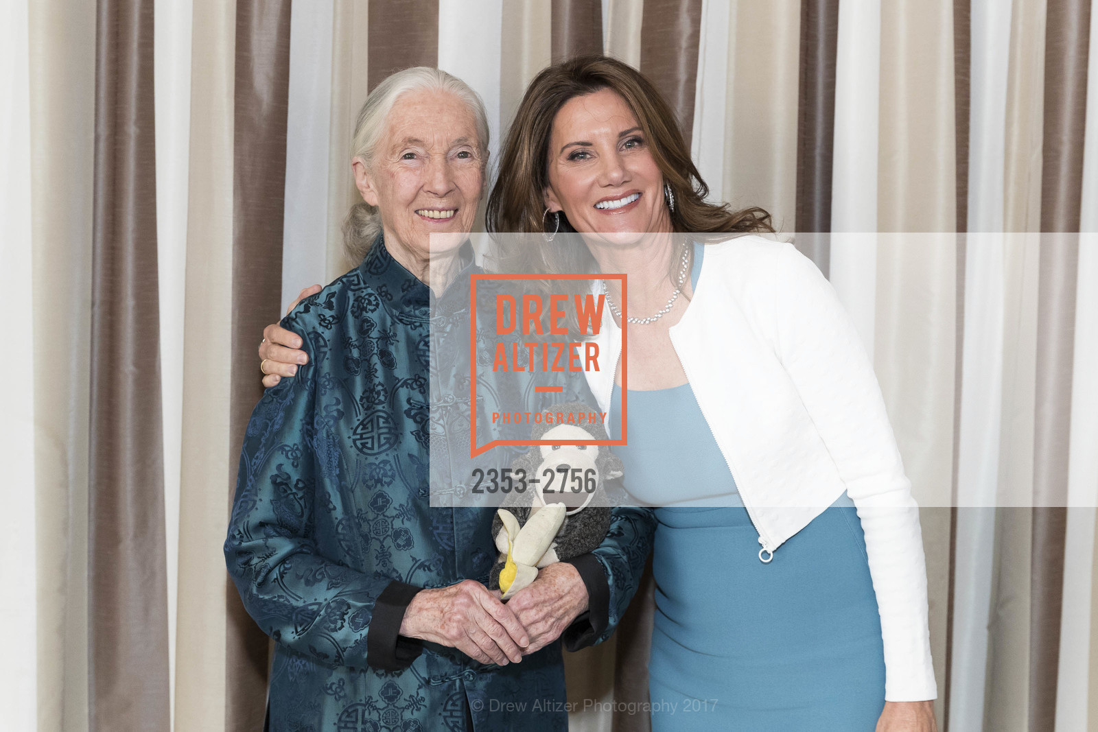 Jane Goodall, Shannon Wong, Gombe 2020: Tomorrow & Beyond, The Fairmont Hotel. 950 Mason Street, October 12th, 2017, Photo #2353-2756 Jane Goodall, Shannon Wong, Photo #2353-2756