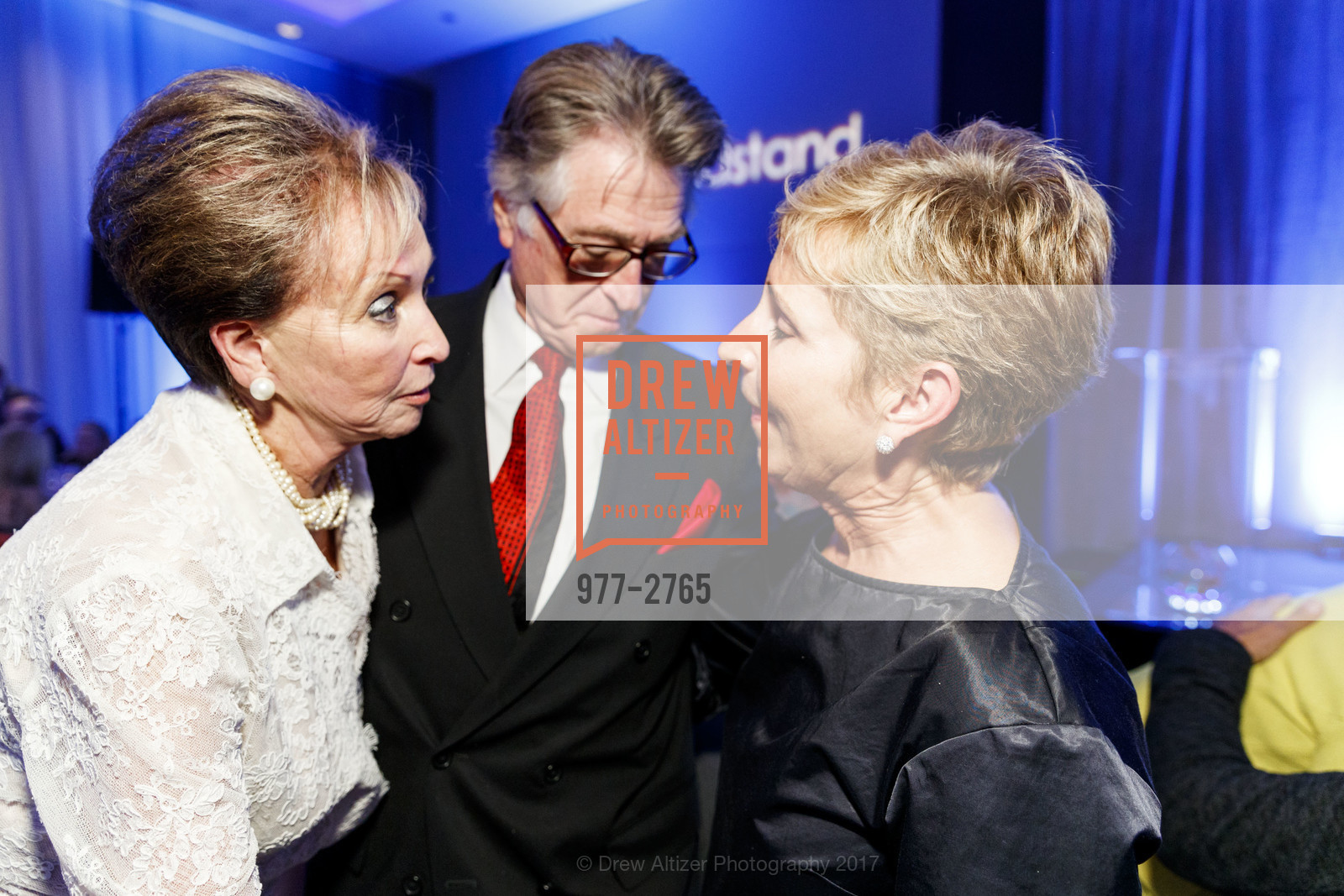 Sallie Huntting, Leon Huntting, Caroline Daniels, Headstand Gala, St. Regis Hotel, October 13th, 2017, Photo #977-2765 Sallie Huntting, Leon Huntting, Caroline Daniels, Photo #977-2765