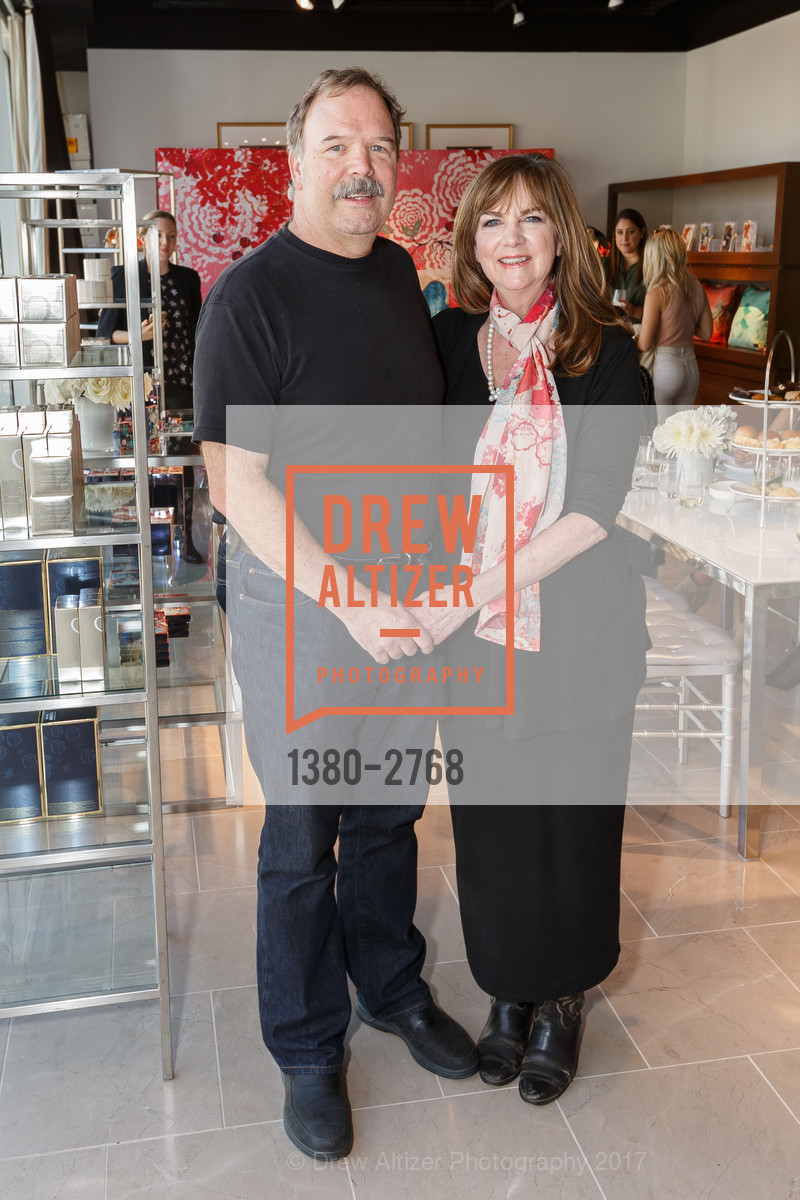 Jeff Fraga, Kathe Fraga, Cle de Peau x hosted by Neiman Marcus, Neiman Marcus. 150 Stockton St, October 14th, 2017, Photo #1380-2768 Jeff Fraga, Kathe Fraga, Photo #1380-2768