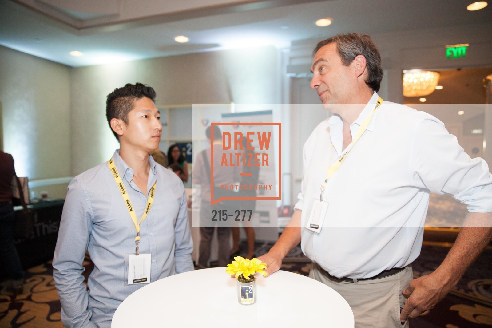Extras, sovrn i 2 summit 2015, September 9th, 2015, Photo