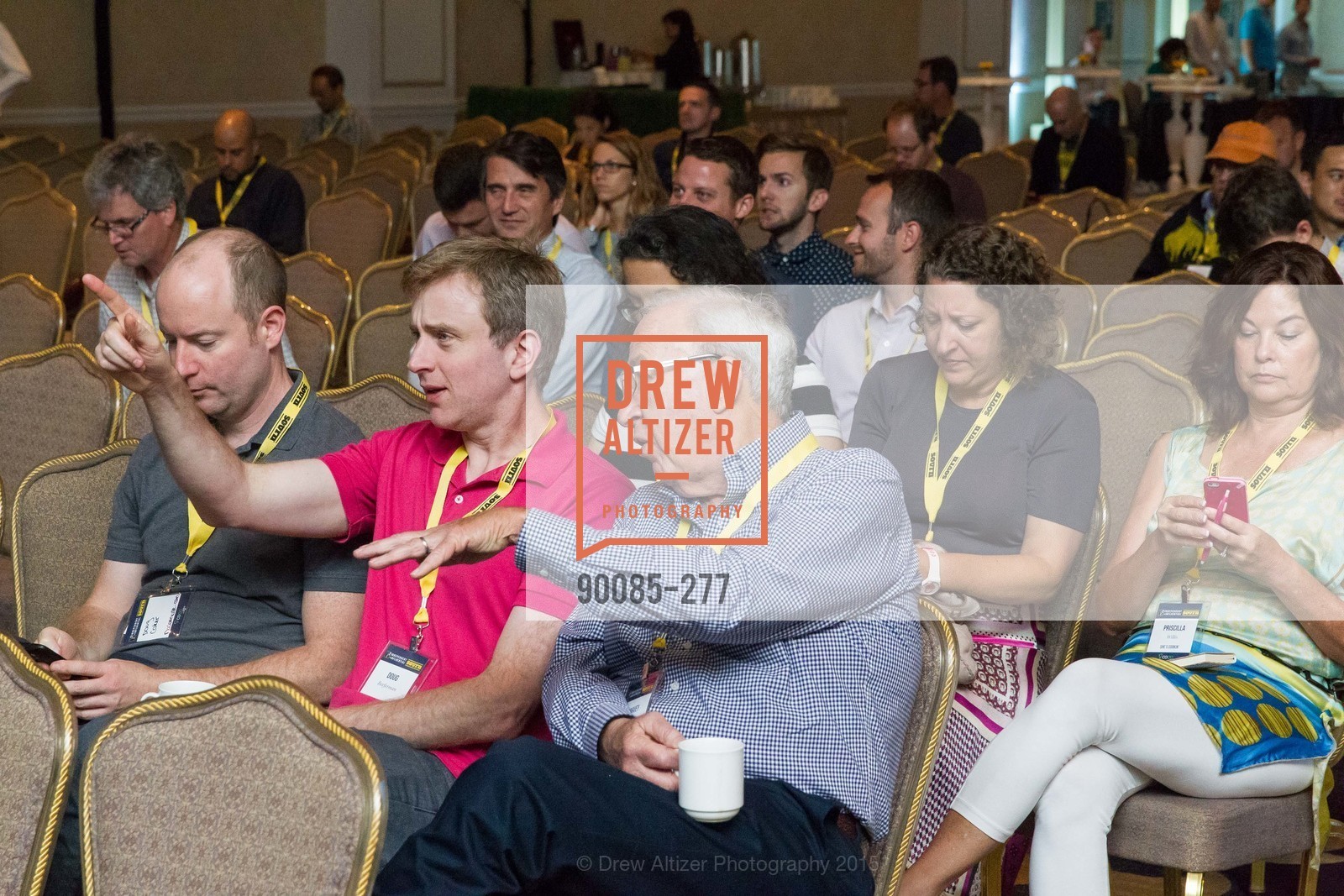 Extras, sovrn i 2 summit 2015, September 9th, 2015, Photo