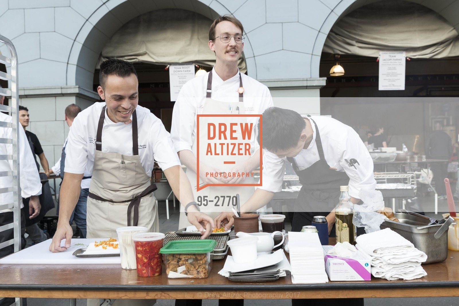 Reylon Agustin, Eric Minnich, Sarin Yaun, CUESA's Sunday Supper: A Farm to City Feast, Ferry Building. 1 Ferry Building, San Francisco, 94111, October 15th, 2017, Photo #95-2770 Reylon Agustin, Eric Minnich, Sarin Yaun, Photo #95-2770