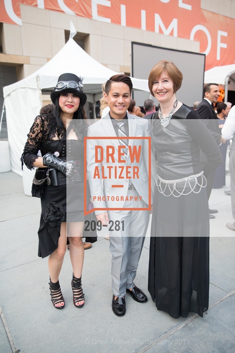 Paulina Vu, Rory Padeken, Yvonne Nevens, San Jose Museum of Art Full Spectrum Gala 2015, San Jose Museum of Art. San Jose Museum of Art, . 110 S Market St, September 12th, 2015, Photo #209-281 Paulina Vu, Rory Padeken, Yvonne Nevens, Photo #209-281