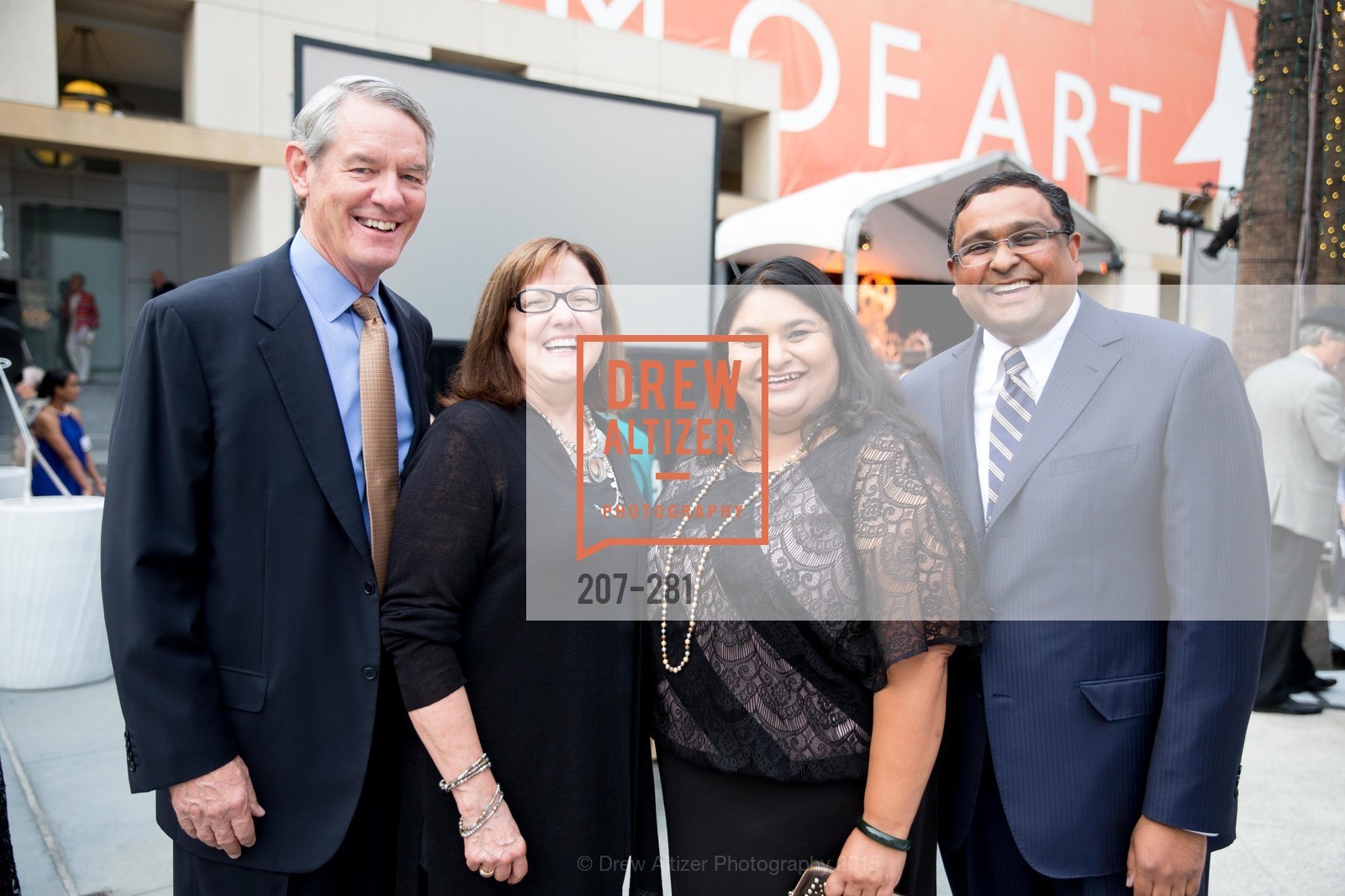 Neil Leeds, Teresa Williams, Minnie Cadambi, Prasadh Cadambi, San Jose Museum of Art Full Spectrum Gala 2015, San Jose Museum of Art. San Jose Museum of Art, . 110 S Market St, September 12th, 2015, Photo #207-281 Neil Leeds, Teresa Williams, Minnie Cadambi, Prasadh Cadambi, Photo #207-281
