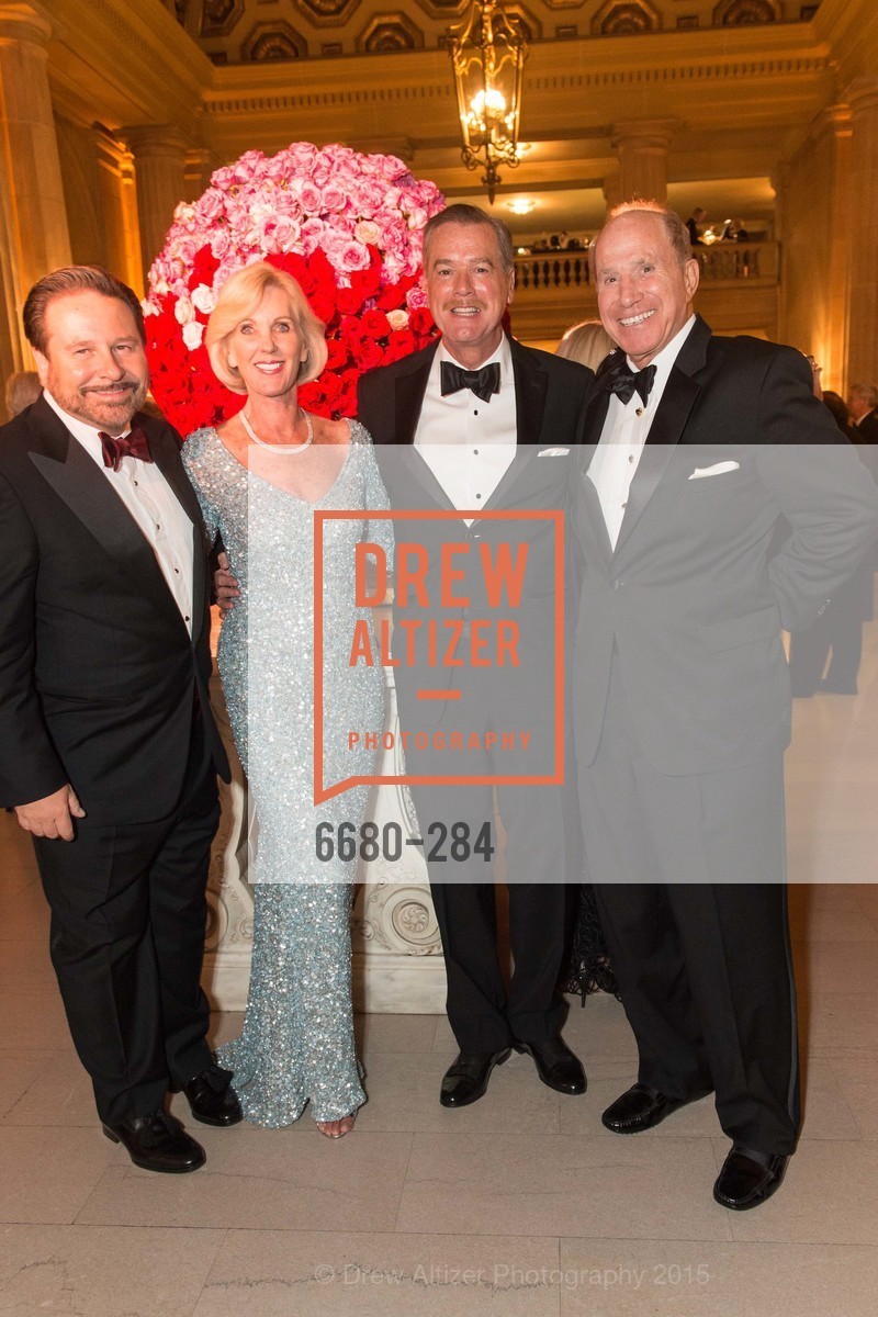 Martin Camsey, Patricia Sprincin, Randy Reynoso, Charles Sprincin, Gucci & Vogue Dinner, War Memorial Opera House. War Memorial Opera House, . 301 Van Ness Ave, September 11th, 2015, Photo #6680-284 Martin Camsey, Patricia Sprincin, Randy Reynoso, Charles Sprincin, Photo #6680-284