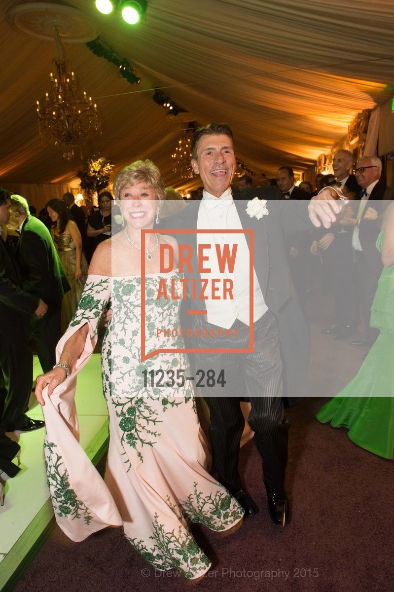 Maria Pitcairn, Robert Beadle, Opera Ball 2015: Moonlight & Music, War Memorial Opera House. 301 Van Ness Ave, September 11th, 2015,Drew Altizer, Drew Altizer Photography, full-service event agency, private events, San Francisco photographer, photographer California