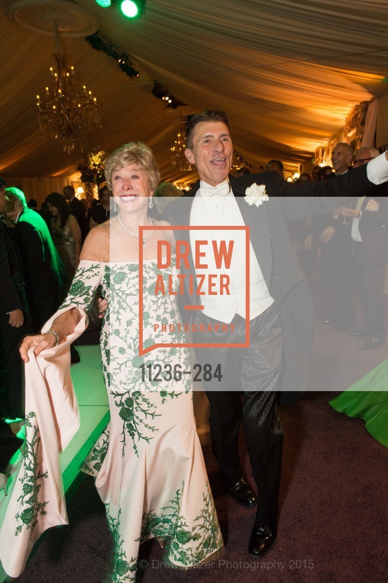 Maria Pitcairn, Robert Beadle, Opera Ball 2015: Moonlight & Music, War Memorial Opera House. 301 Van Ness Ave, September 11th, 2015,Drew Altizer, Drew Altizer Photography, full-service event agency, private events, San Francisco photographer, photographer California