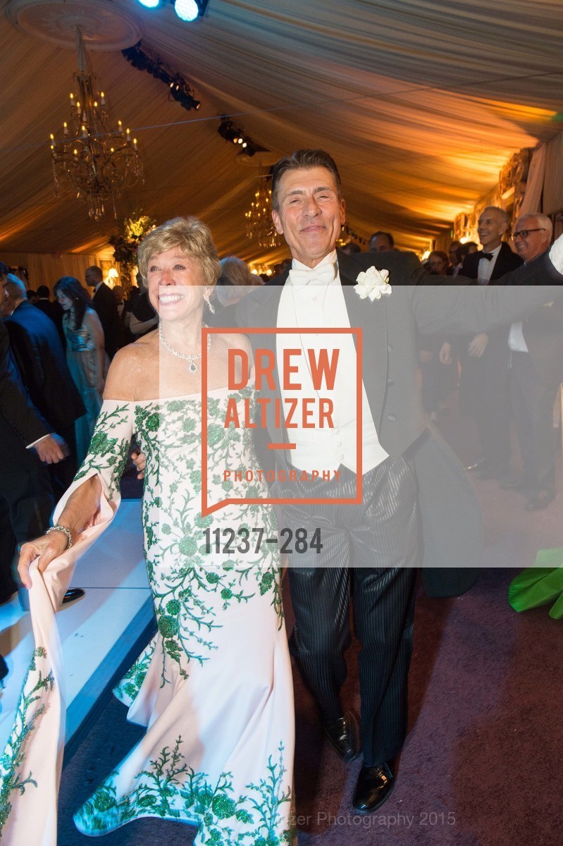 Maria Pitcairn, Robert Beadle, Opera Ball 2015: Moonlight & Music, War Memorial Opera House. 301 Van Ness Ave, September 11th, 2015,Drew Altizer, Drew Altizer Photography, full-service agency, private events, San Francisco photographer, photographer california