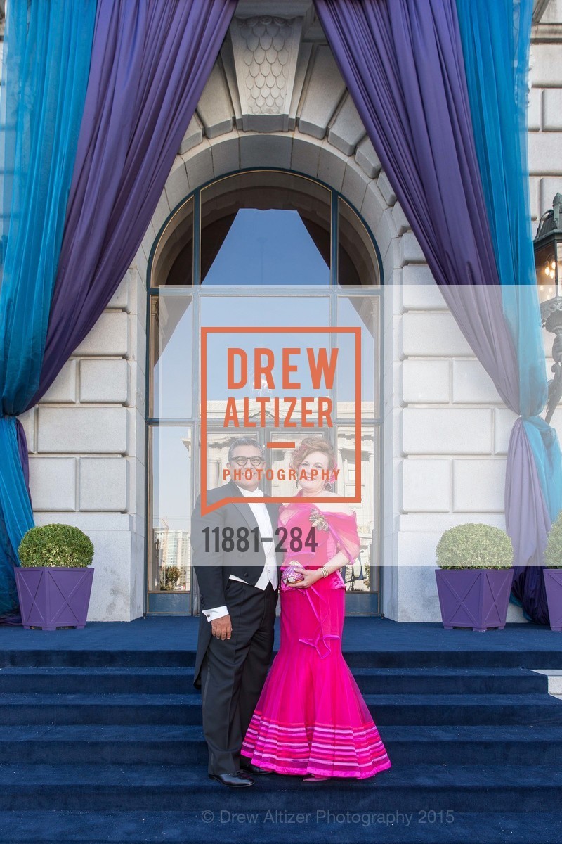 Riccardo Benavides, Jennifer Raiser, Gucci & Vogue Dinner, War Memorial Opera House. War Memorial Opera House, . 301 Van Ness Ave, September 11th, 2015, Photo #11881-284 Riccardo Benavides, Jennifer Raiser, Photo #11881-284