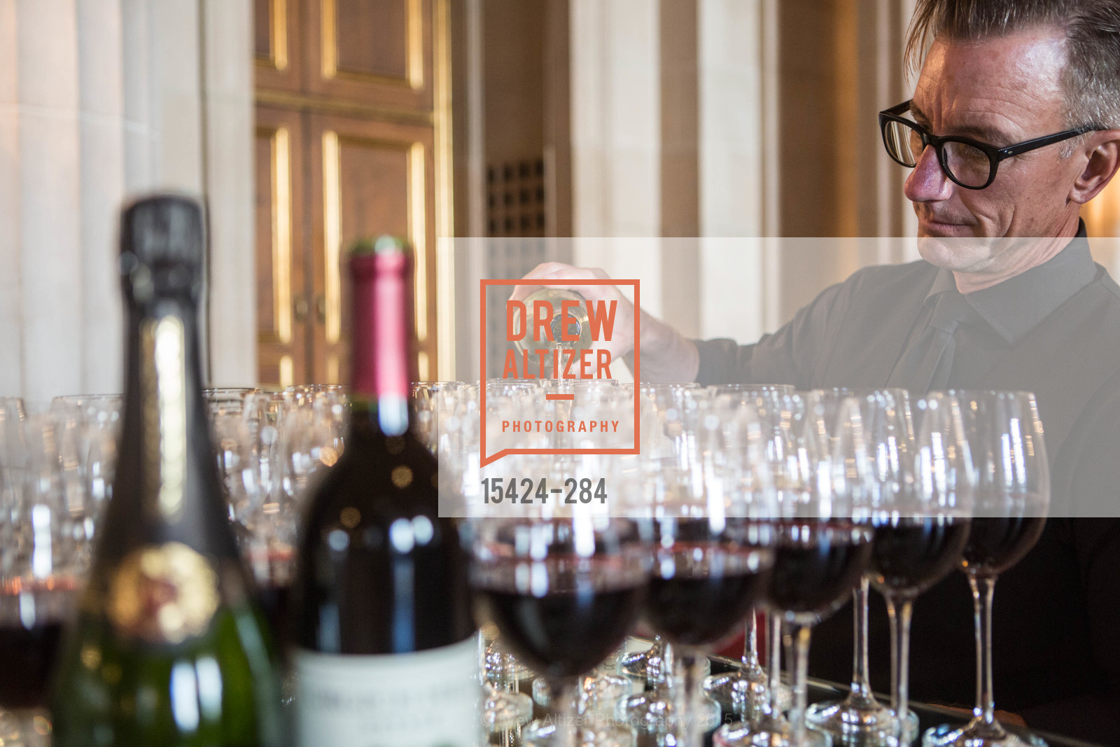 Atmosphere, Gucci & Vogue Dinner, War Memorial Opera House. War Memorial Opera House, . 301 Van Ness Ave, September 11th, 2015, Photo #15424-284 Atmosphere, Photo #15424-284