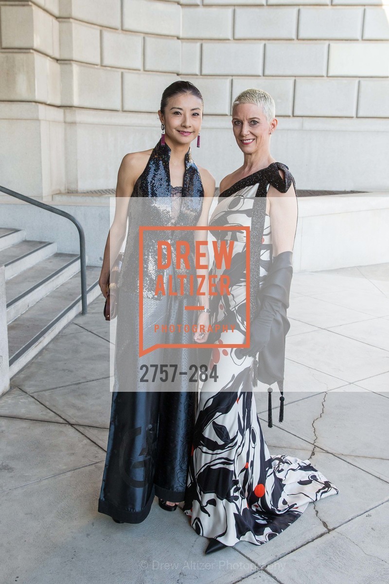 Yuan Yuan Tan, Patricia Kelly, Gucci & Vogue Dinner, War Memorial Opera House. War Memorial Opera House, . 301 Van Ness Ave, Photo #2757-284 Yuan Yuan Tan, Patricia Kelly, Photo #2757-284