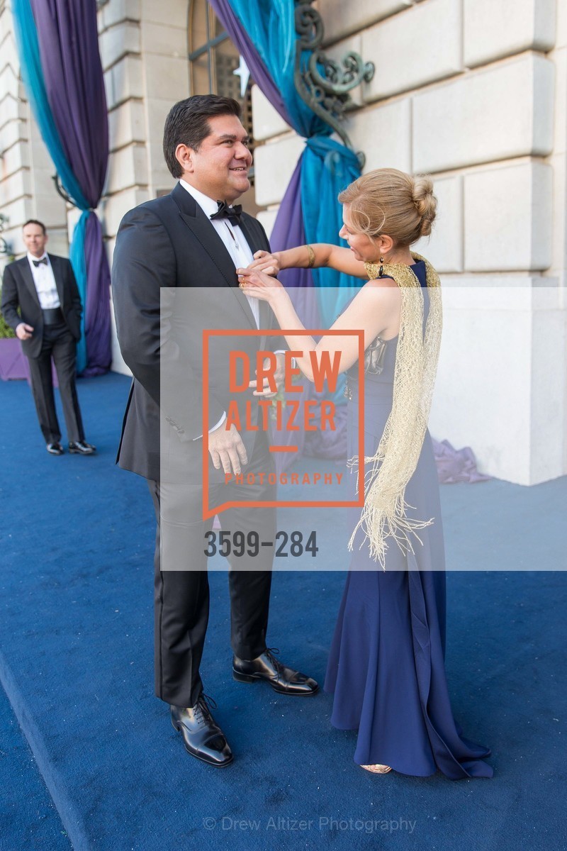 Eric Rodriguez, Noelle von Tesmar, Photo #3599-284