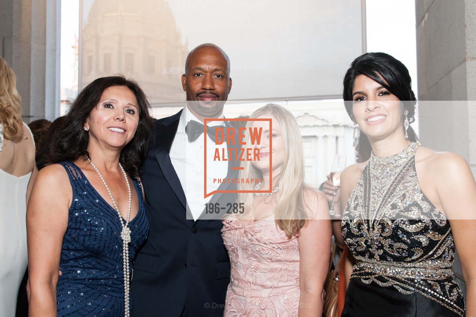 Barbara Cartier, Jimi Harris, Julie Hall, Veronica Rivas-Tramontozzi, Gucci & Vogue Dinner, War Memorial Opera House. War Memorial Opera House, . 301 Van Ness Ave, September 11th, 2015, Photo #196-285 Barbara Cartier, Jimi Harris, Julie Hall, Veronica Rivas-Tramontozzi, Photo #196-285