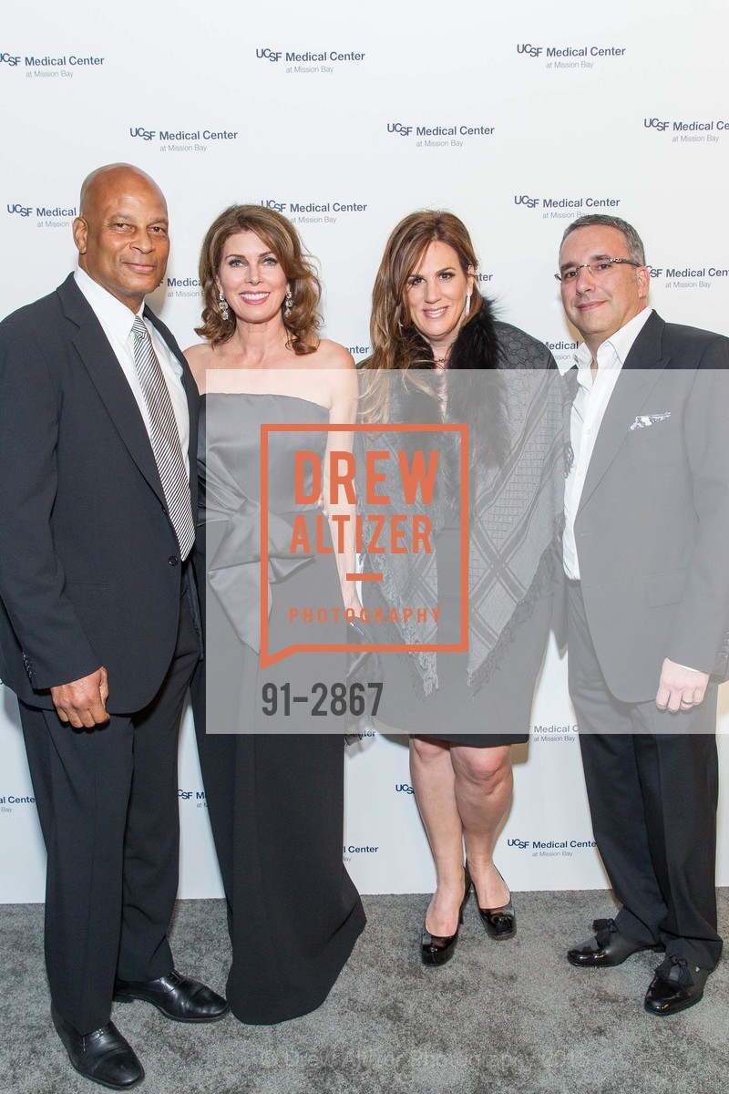 Ronnie Lott, Karen Lott, Ruth Fletcher, Michael Fletcher, UCSF MEDICAL CENTER Champions Gala, US, January 11th, 2015, Photo #91-2867 Ronnie Lott, Karen Lott, Ruth Fletcher, Michael Fletcher, Photo #91-2867