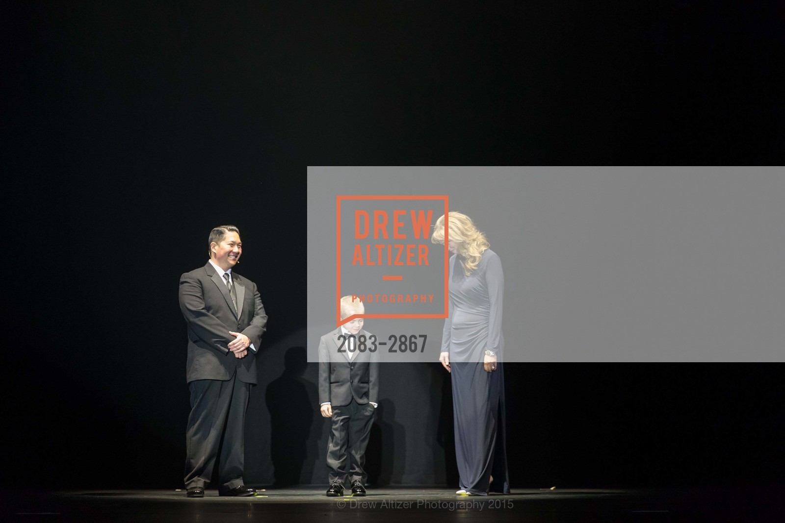 Jimmy Fong, Rhett Krawitt, Gina Danford, UCSF MEDICAL CENTER Champions Gala, US, January 11th, 2015, Photo #2083-2867 Jimmy Fong, Rhett Krawitt, Gina Danford, Photo #2083-2867