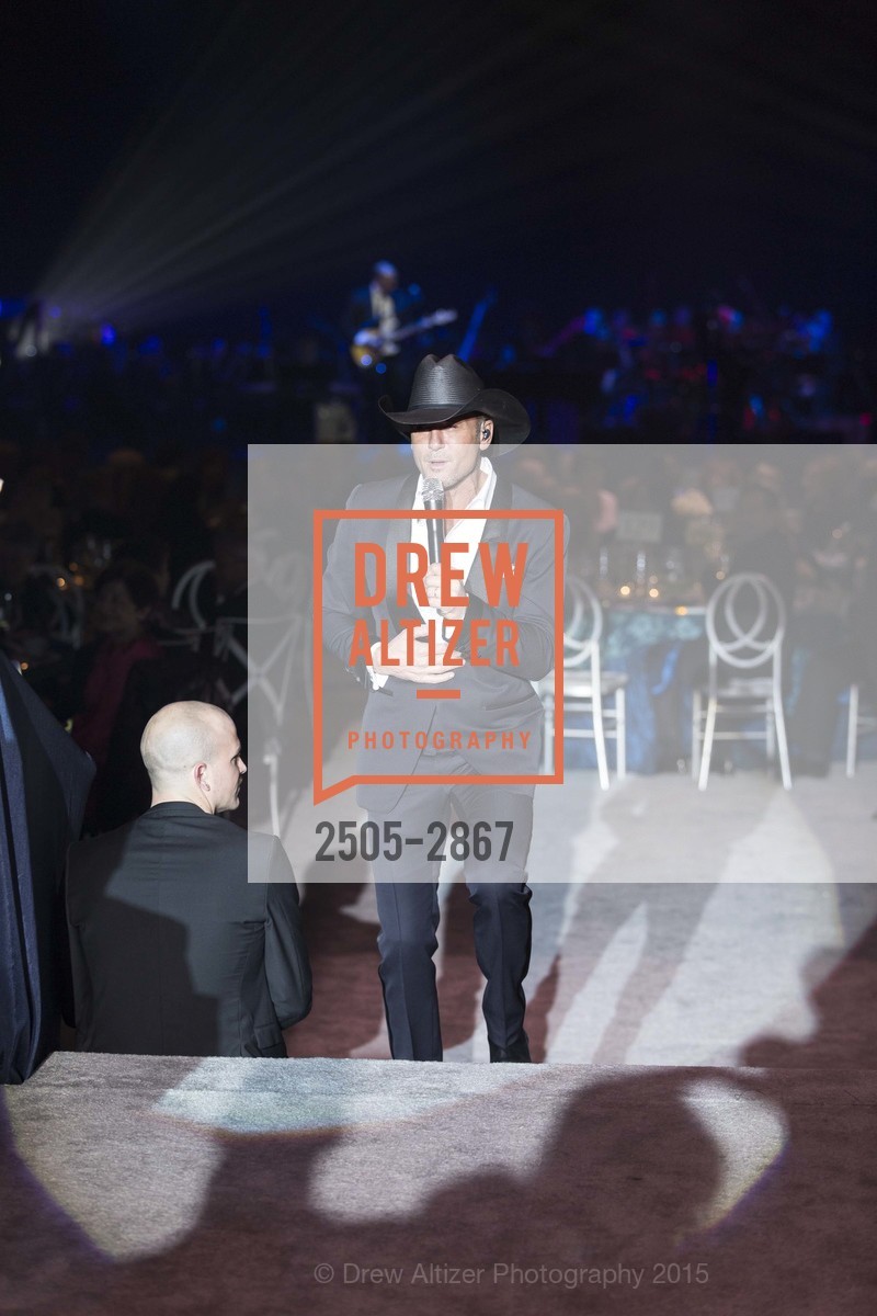 Tim McGraw, UCSF MEDICAL CENTER Champions Gala, US, January 11th, 2015, Photo #2505-2867 Tim McGraw, Photo #2505-2867