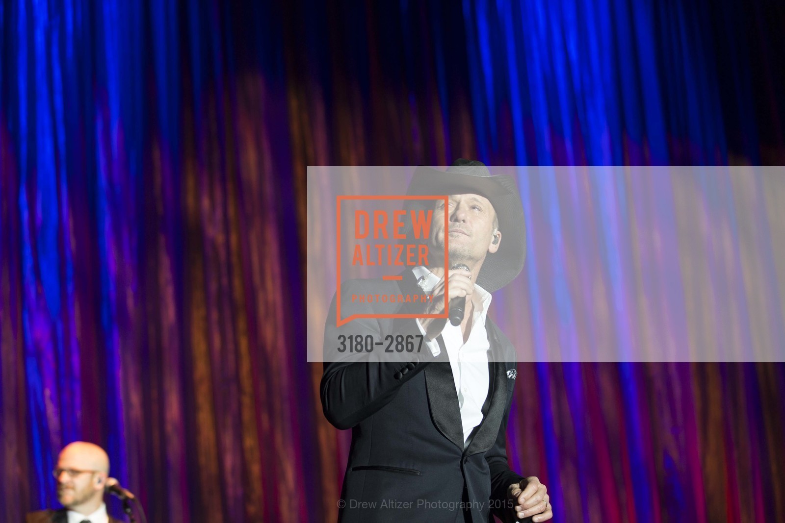 Tim McGraw, UCSF MEDICAL CENTER Champions Gala, US, January 11th, 2015, Photo #3180-2867 Tim McGraw, Photo #3180-2867