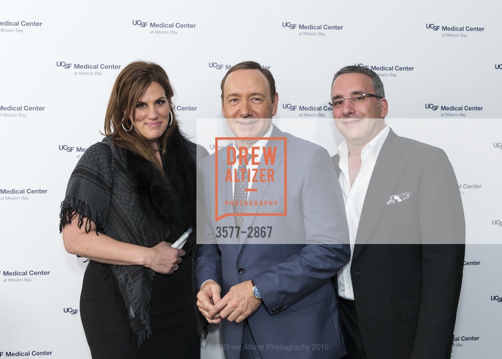 Ruth Fletcher, Kevin Spacey, Michael Fletcher, UCSF MEDICAL CENTER Champions Gala, US, January 11th, 2015, Photo #3577-2867 Ruth Fletcher, Kevin Spacey, Michael Fletcher, Photo #3577-2867
