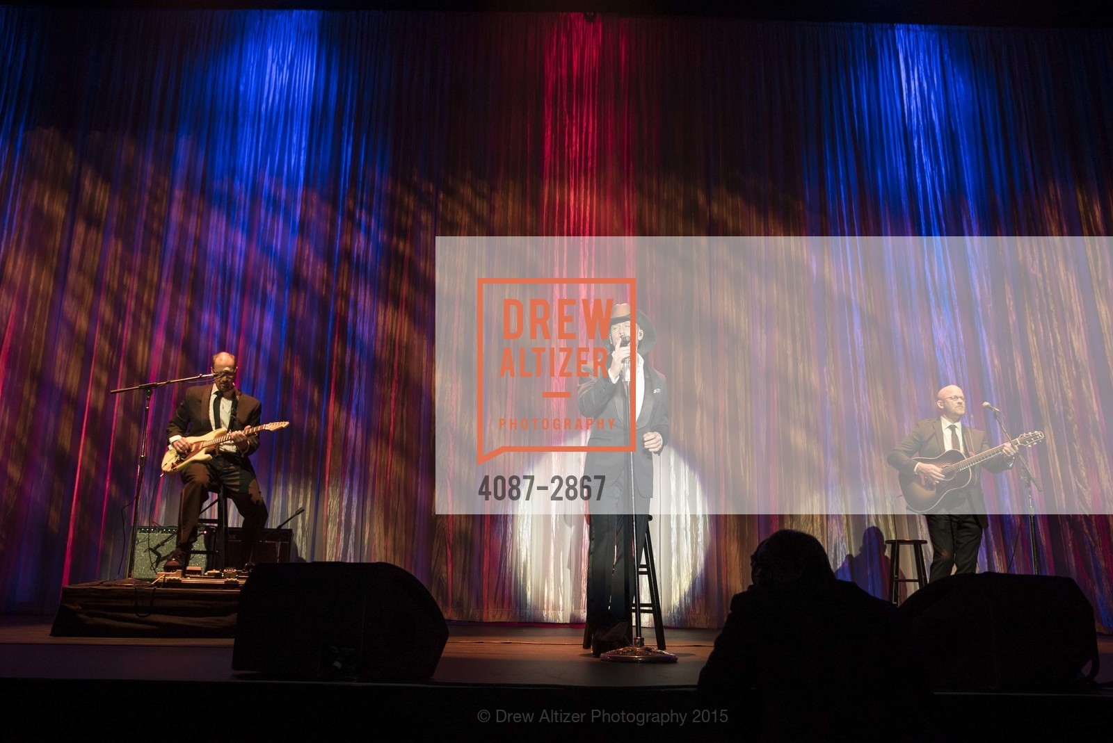 Tim McGraw, UCSF MEDICAL CENTER Champions Gala, US, January 11th, 2015, Photo #4087-2867 Tim McGraw, Photo #4087-2867