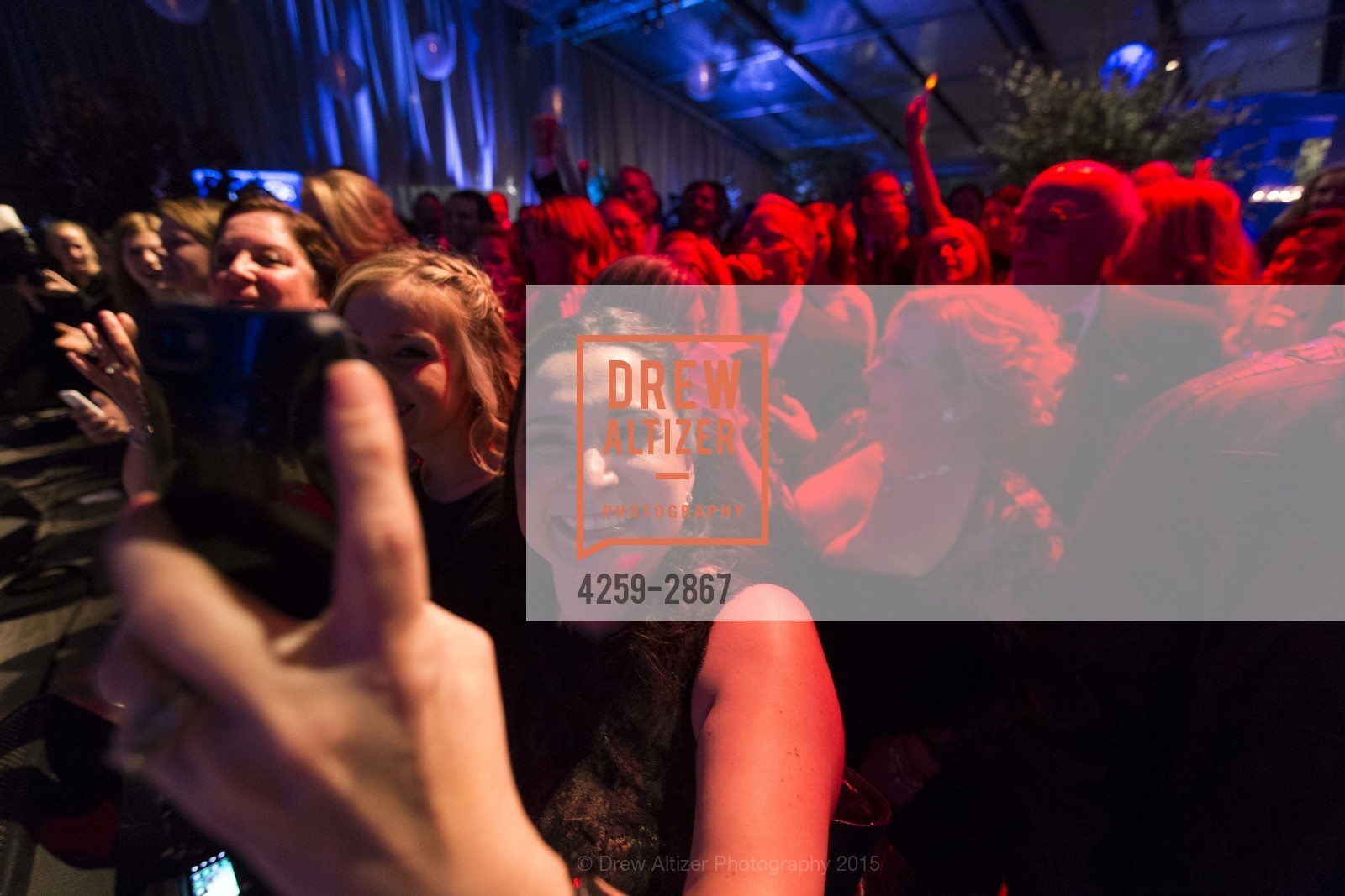 Atmosphere, UCSF MEDICAL CENTER Champions Gala, US, January 11th, 2015, Photo #4259-2867 Atmosphere, Photo #4259-2867