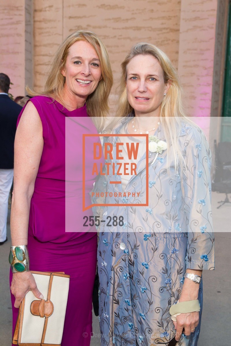 Tricia Sellman, Shelley Marks, Gucci & Vogue Dinner, Palace of Fine Arts. Palace of Fine Arts, . 3301 Lyon St, September 19th, 2015, Photo #255-288 Tricia Sellman, Shelley Marks, Photo #255-288