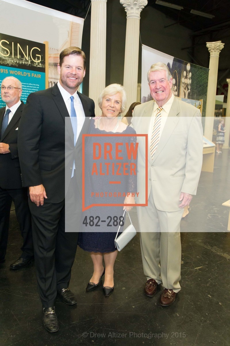 Mark Farrell, Lena Farrell, John Farrell, Gucci & Vogue Dinner, Palace of Fine Arts. Palace of Fine Arts, . 3301 Lyon St, September 19th, 2015, Photo #482-288 Mark Farrell, Lena Farrell, John Farrell, Photo #482-288