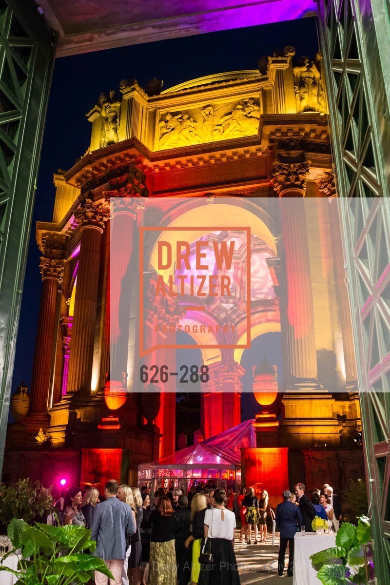 Atmosphere, Gucci & Vogue Dinner, Palace of Fine Arts. Palace of Fine Arts, . 3301 Lyon St, September 19th, 2015, Photo #626-288 Atmosphere, Photo #626-288