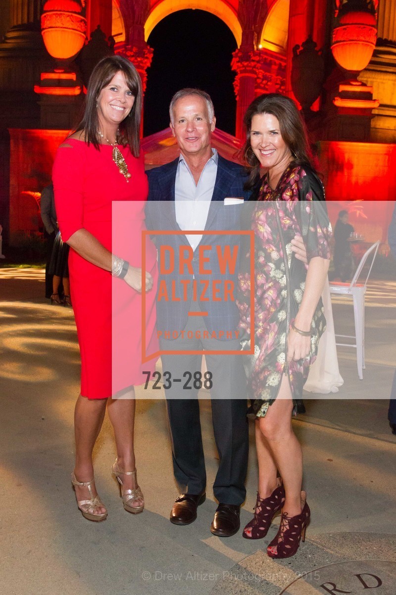 Christine Gardner, Alan Klein, Kendall Wilkinson, Gucci & Vogue Dinner, Palace of Fine Arts. Palace of Fine Arts, . 3301 Lyon St, September 19th, 2015, Photo #723-288 Christine Gardner, Alan Klein, Kendall Wilkinson, Photo #723-288