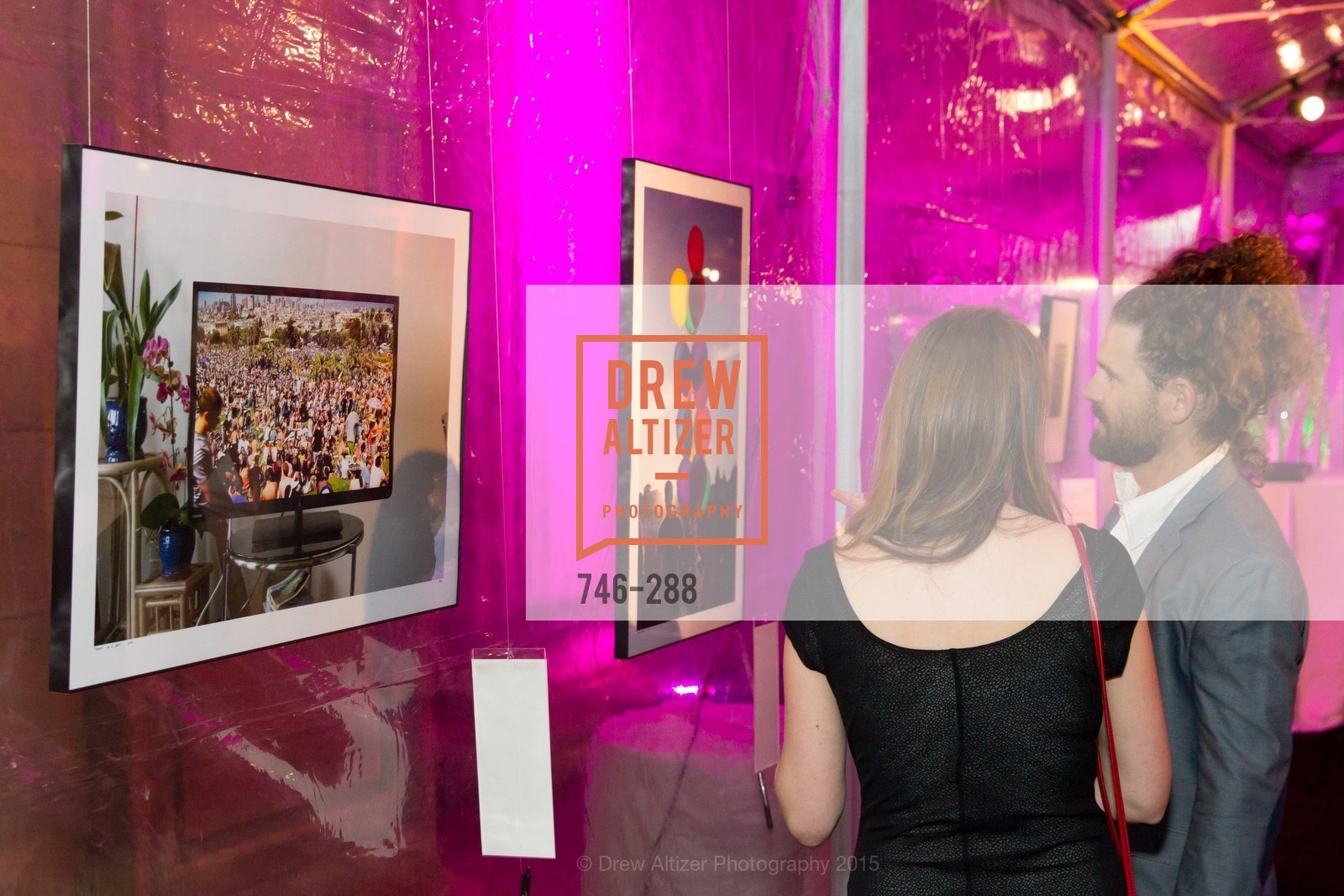 Atmosphere, Gucci & Vogue Dinner, Palace of Fine Arts. Palace of Fine Arts, . 3301 Lyon St, September 19th, 2015, Photo #746-288 Atmosphere, Photo #746-288