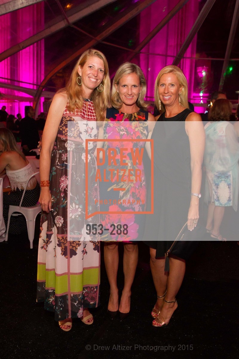 Nina Ward, Janet Bijur, Carter Graber, Gucci & Vogue Dinner, Palace of Fine Arts. Palace of Fine Arts, . 3301 Lyon St, September 19th, 2015, Photo #953-288 Nina Ward, Janet Bijur, Carter Graber, Photo #953-288