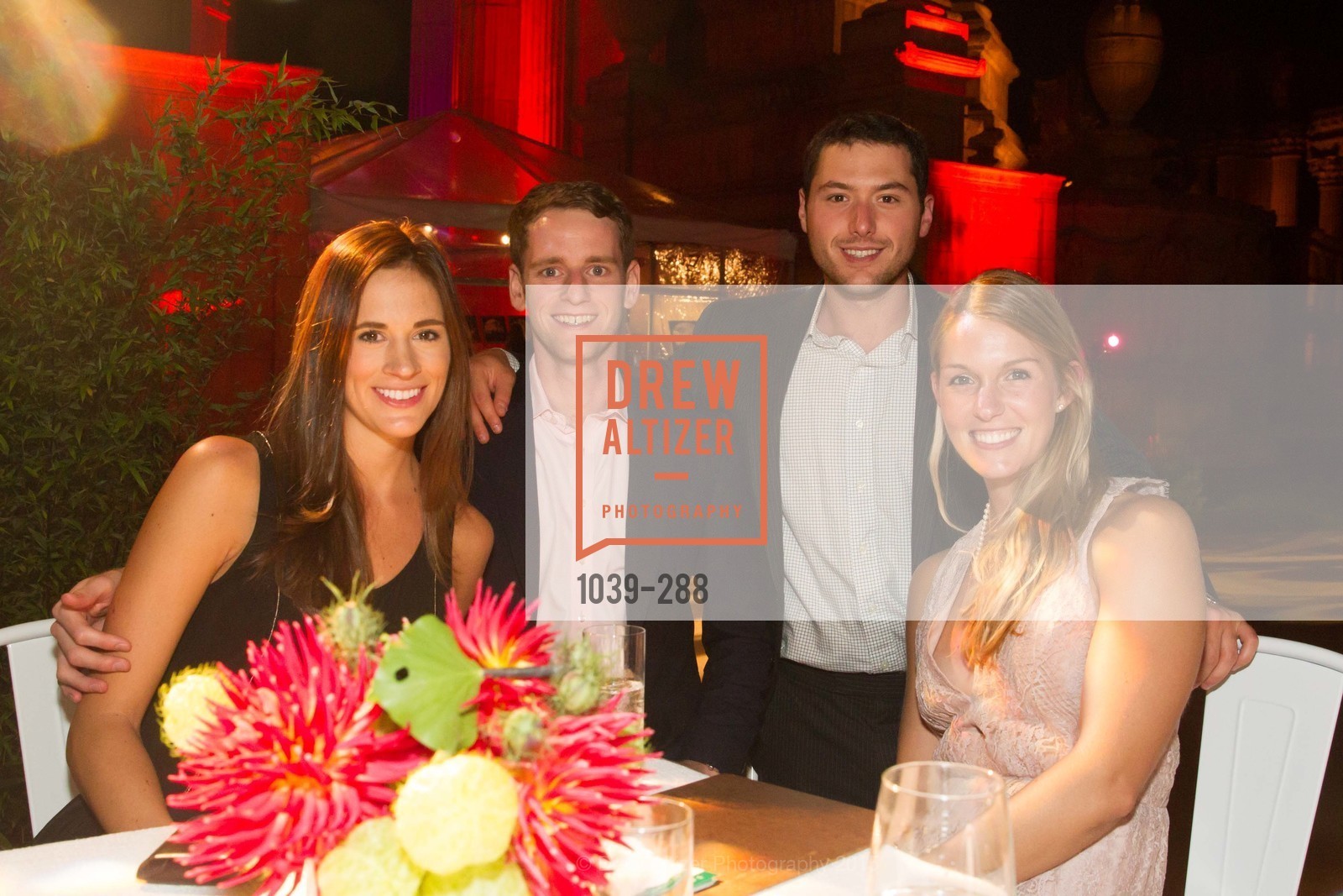 Gloria Herbert, Jordan Venere, Jordan Zaslow, Ashley Rape, Gucci & Vogue Dinner, Palace of Fine Arts. Palace of Fine Arts, . 3301 Lyon St, September 19th, 2015, Photo #1039-288 Gloria Herbert, Jordan Venere, Jordan Zaslow, Ashley Rape, Photo #1039-288