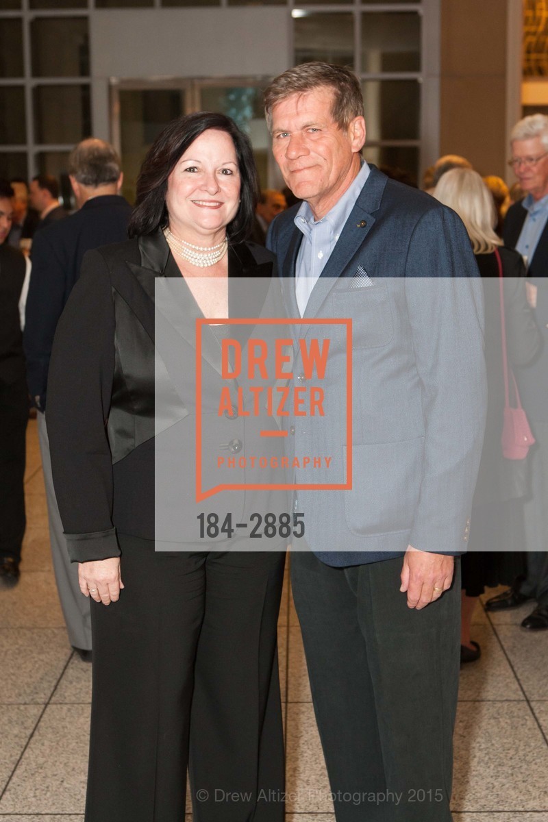 Eileen Fernandez, Al Fernandez, SAN JOSE MUSEUM OF THE ARTS Hosts C100 Dinner, San Jose Museum of Art. 110 S Market St, San Jose, CA 95113, February 28th, 2015, Photo #184-2885 Eileen Fernandez, Al Fernandez, Photo #184-2885