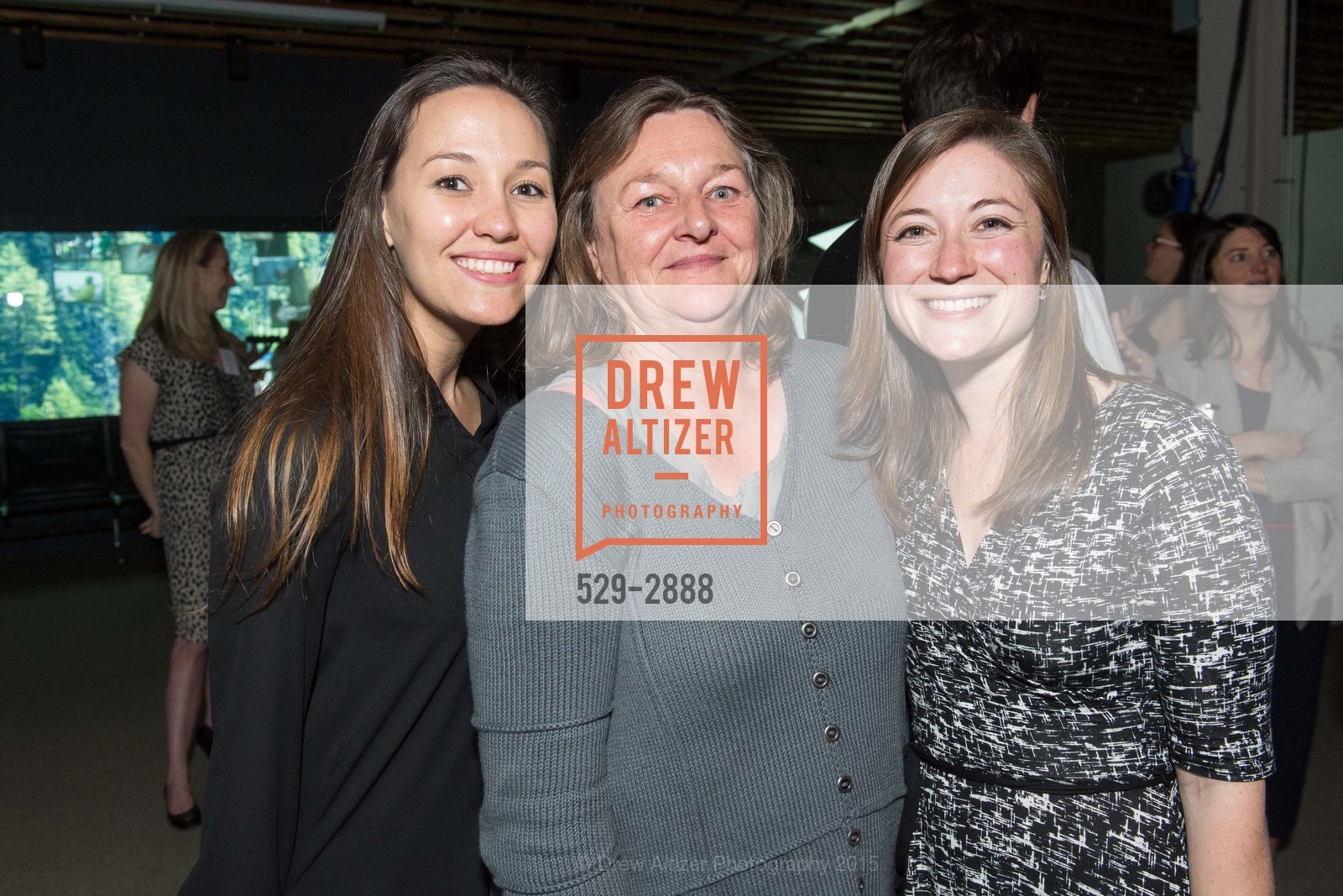 Amanda Zvirblis, Geraldino Bryan, Kaylee Weil, NATURE BRIDGE VIP Press Party with Tommy Caldwell, US, April 30th, 2015, Photo #529-2888 Amanda Zvirblis, Geraldino Bryan, Kaylee Weil, Photo #529-2888