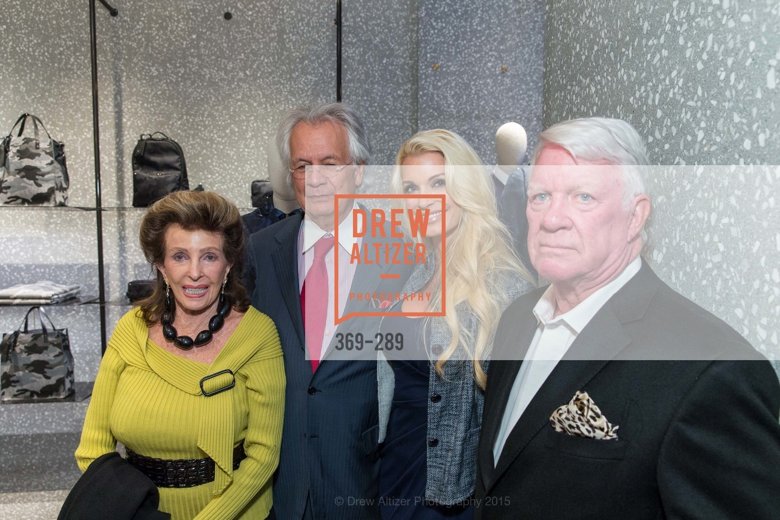 Ellie Killebrew Brown, Theodore Brown, Tiara Cameron, Alton Irby, Gucci & Vogue Dinner, Valentino. Valentino, September 15th, 2015, Photo #369-289 Ellie Killebrew Brown, Theodore Brown, Tiara Cameron, Alton Irby, Photo #369-289