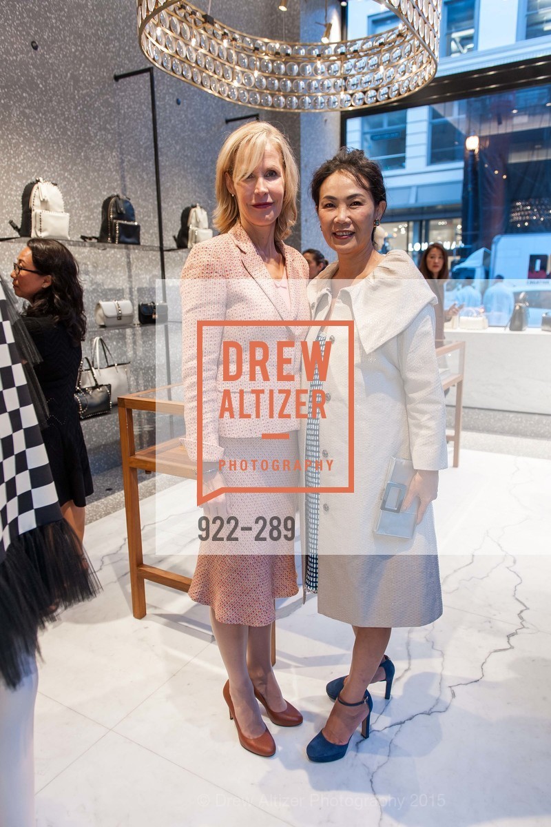 Julie Ambrose, Xiaojun Lee, Valentino Hosts San Francisco Symphony Gala Kickoff Party, Valentino, September 15th, 2015,Drew Altizer, Drew Altizer Photography, full-service event agency, private events, San Francisco photographer, photographer California