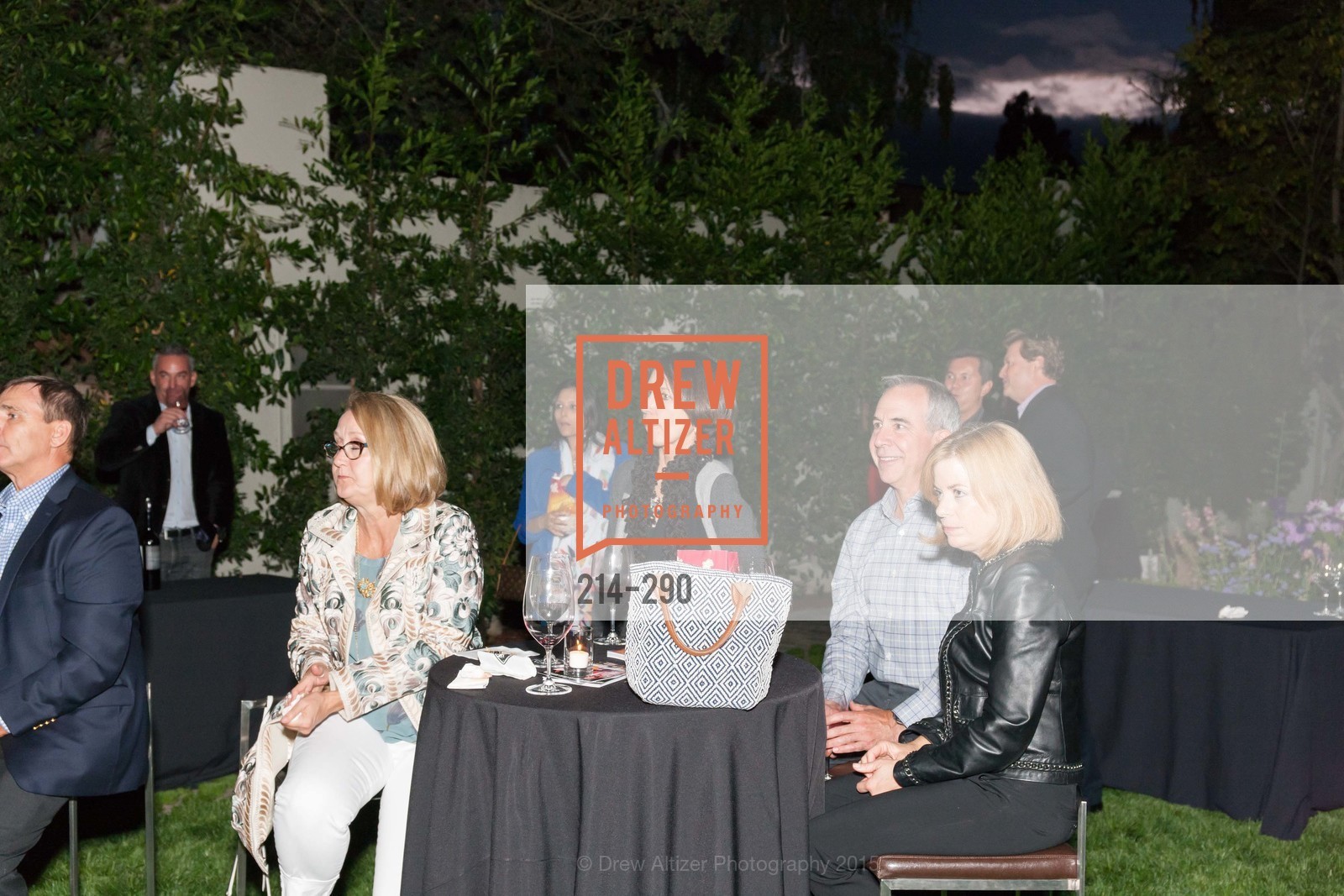 Ellen Olson, Lynn Clarens, John Moragne, Kimberly Young, Gucci & Vogue Dinner, Private home. Private home, . 1030 Hamilton Ave, September 16th, 2015, Photo #214-290 Ellen Olson, Lynn Clarens, John Moragne, Kimberly Young, Photo #214-290