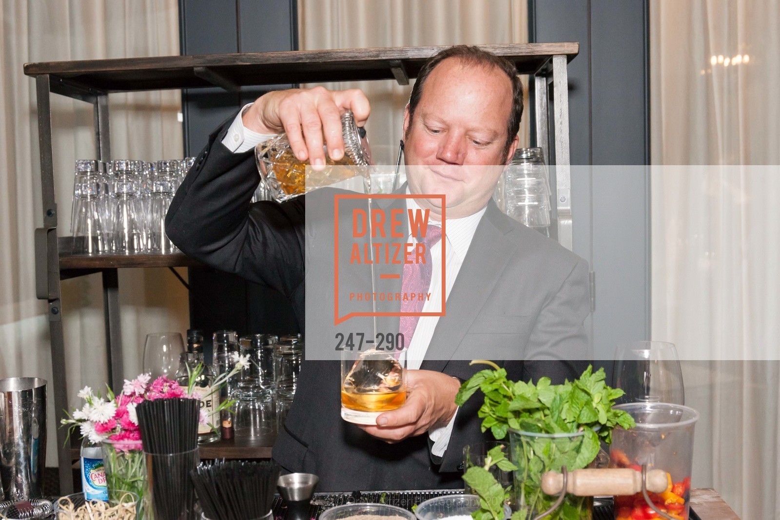 Scott Beattie, Gucci & Vogue Dinner, Private home. Private home, . 1030 Hamilton Ave, September 16th, 2015, Photo #247-290 Scott Beattie, Photo #247-290