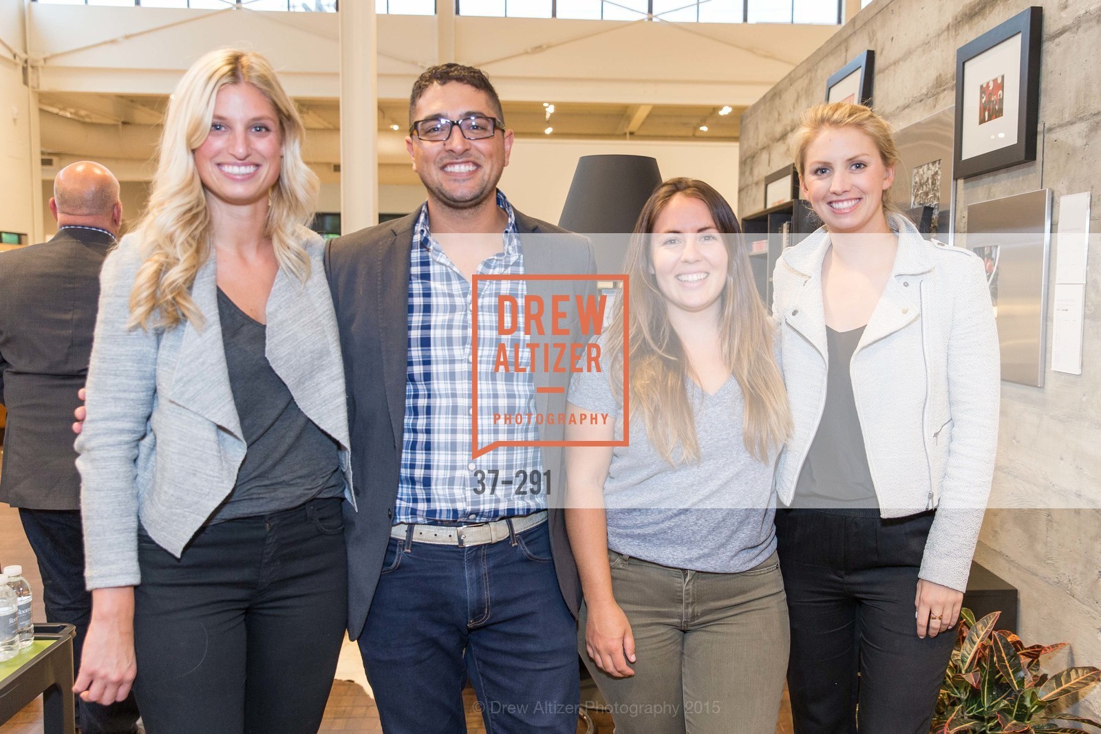 Annalise Nicodemo, Roberto Tiscareno, Rebecca Fletcher, Kelly Cassidy, Gucci & Vogue Dinner, Room & Board. Room & Board, . 685 Seventh St, September 16th, 2015, Photo #37-291 Annalise Nicodemo, Roberto Tiscareno, Rebecca Fletcher, Kelly Cassidy, Photo #37-291