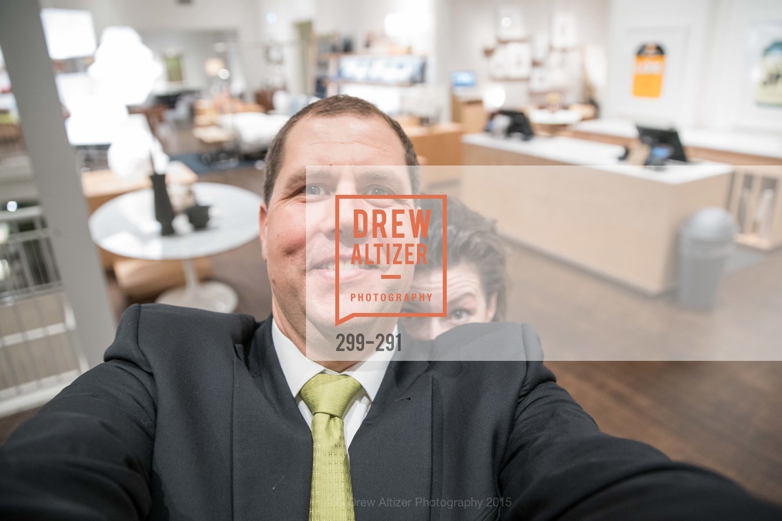Drew Altizer, Alisa Carroll, Photo #299-291