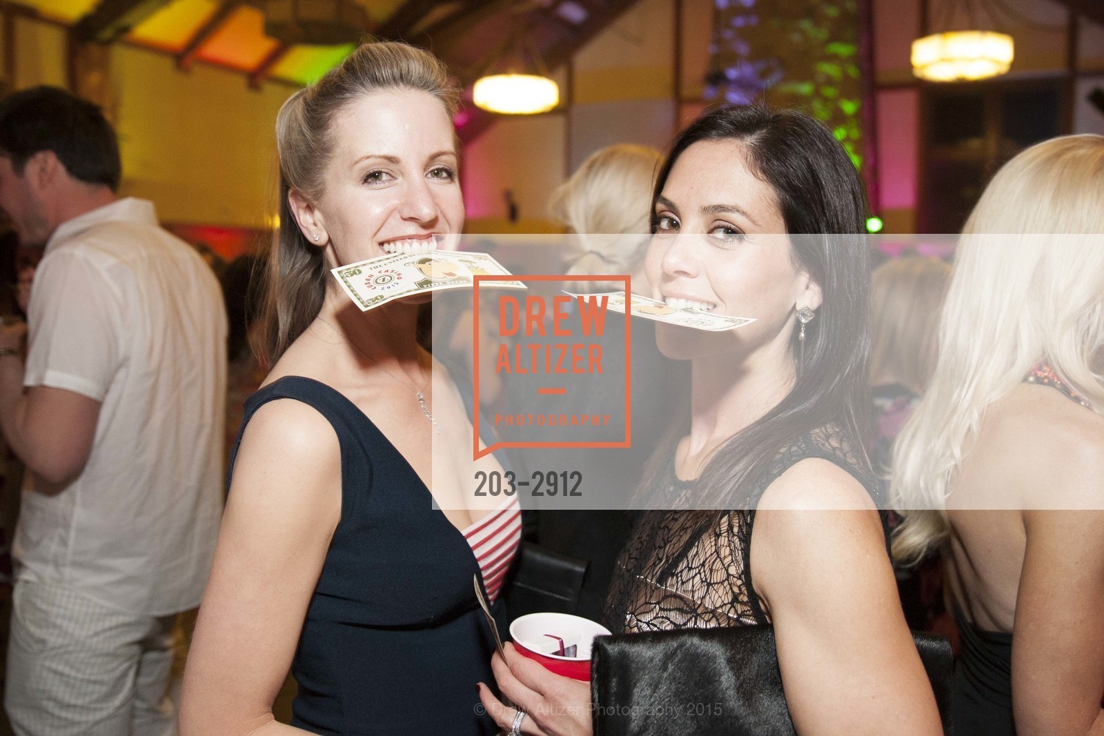 Adrienne Pabst, Lisa Farmer, ZOOTOPIA 2015 - Cuban Casino!, US, February 28th, 2015, Photo #203-2912 Adrienne Pabst, Lisa Farmer, Photo #203-2912