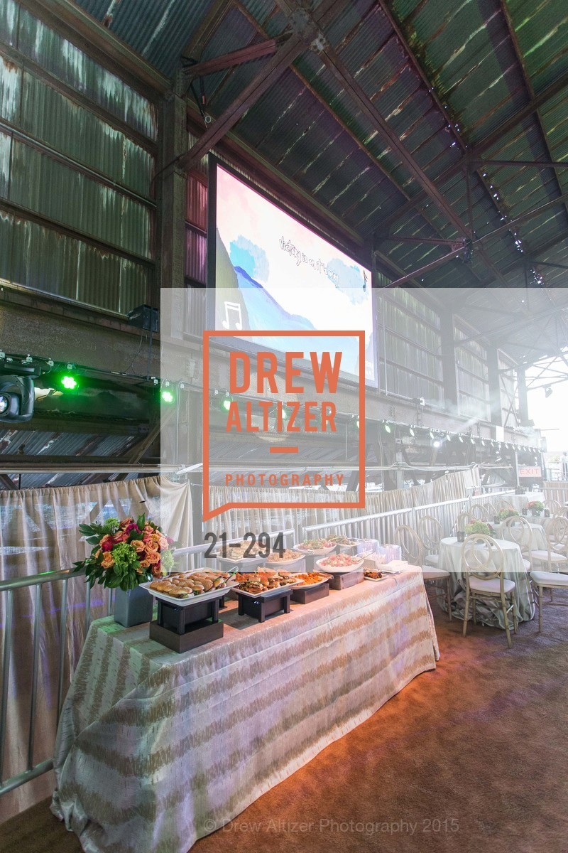 Atmosphere, Gucci & Vogue Dinner, Pier 70. Pier 70, September 17th, 2015, Photo #21-294 Atmosphere, Photo #21-294