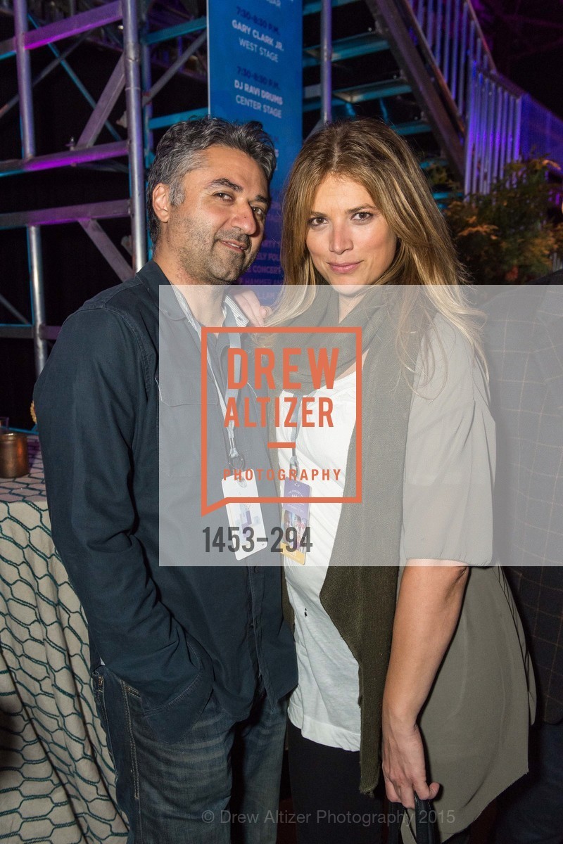 Hooman Khalili, Clarissa Nicosia, Gucci & Vogue Dinner, Pier 70. Pier 70, September 17th, 2015, Photo #1453-294 Hooman Khalili, Clarissa Nicosia, Photo #1453-294